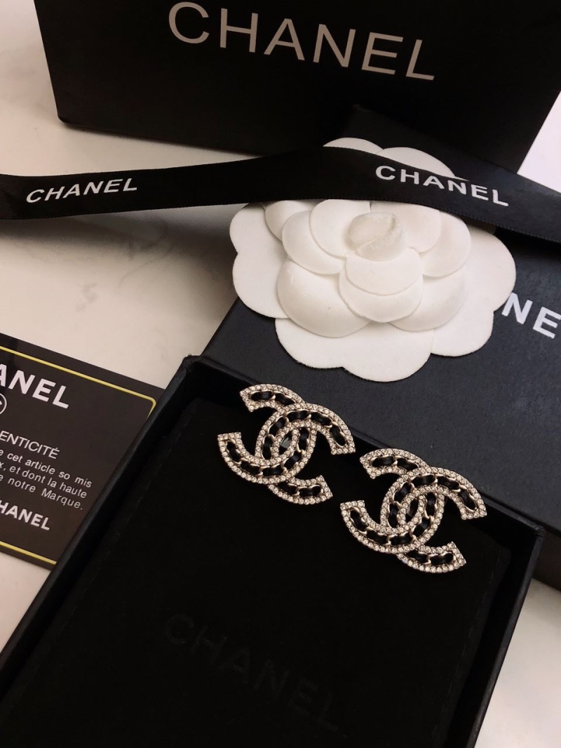 Ch**el earrings